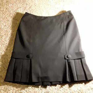 Nygard Collection Women's Black Skirt with pleated detailing: Size Petite 4